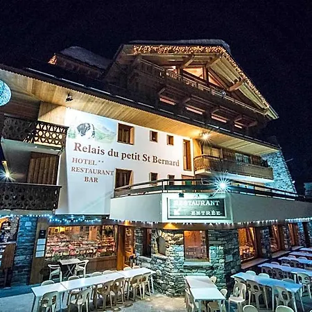 Hotel Le Relais Du Petit Saint Bernard La Rosiere (Savoie)