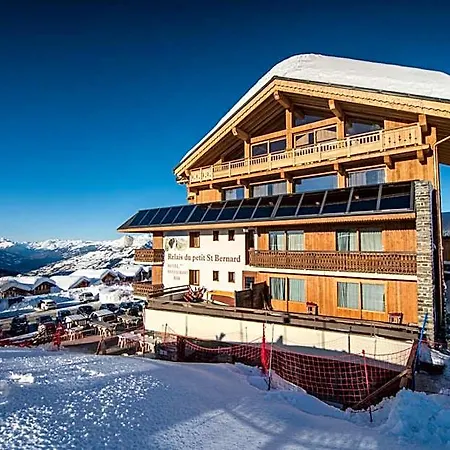 Hotel Le Relais Du Petit Saint Bernard 2*