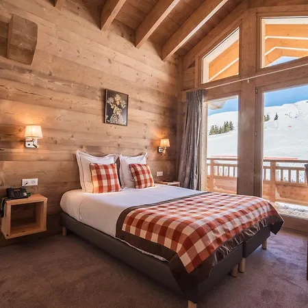 Le Relais Du Petit Saint Bernard 2*