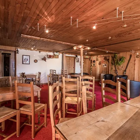 Le Relais Du Petit Saint Bernard 2*