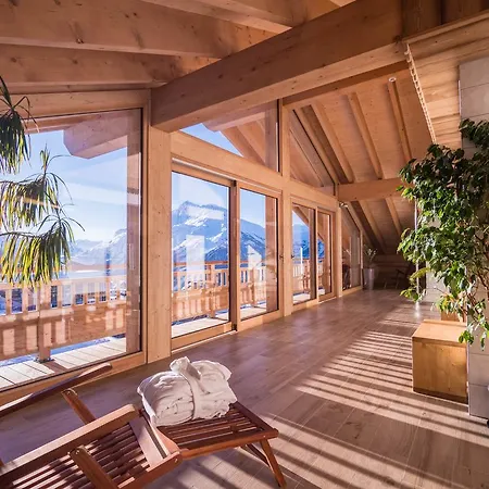 Le Relais Du Petit Saint Bernard Hotel 2*